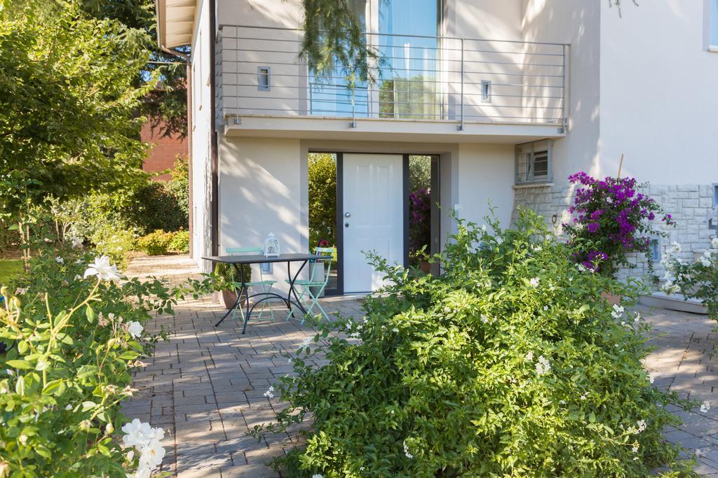 Assisi Charme Bed & Breakfast Exterior photo